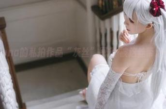 樱落Selena的私拍作品“灰丝”图集-被这丝带迷得不得了