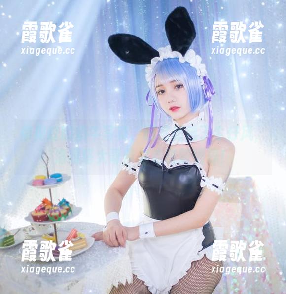 洛丽塔大哥 你见过的奶牛写真,已然超越了牛仔风,洛丽塔大哥带你走进新境界!