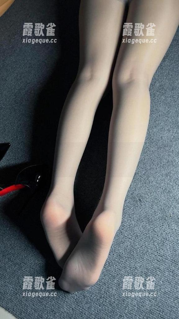 微密圈 - 更新啦！白龙猫女的校服图包，今天的目标是让所有同学都惊艳加苏！