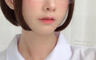 图片看起来不复杂，眼酱大魔王w的灰丝却让我心中一万种问号，分享给你。
