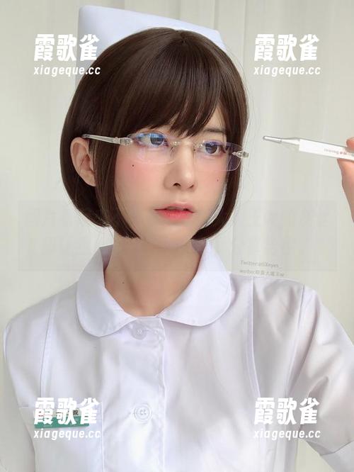 眼酱大魔王w 图片看起来不复杂,眼酱大魔王w的灰丝却让我心中一万种问号,分享给你。