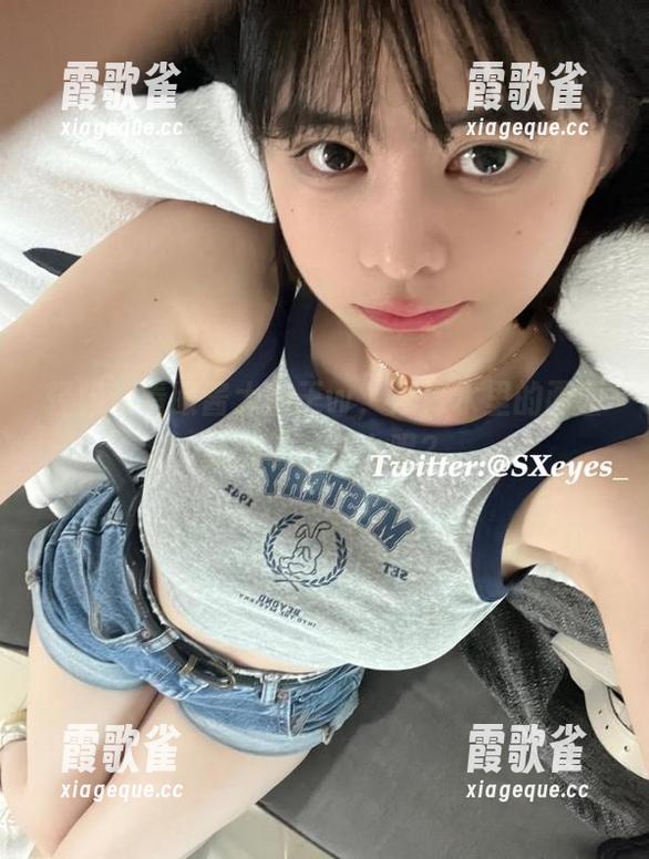 轻松观看眼酱大魔王w，死库水里的画面充满了…什么呢？