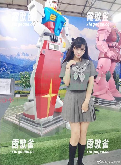神探火狸狸带你最新图库走一遭，陪跑的还有谐趣的諾拉·沐恩睡衣组合！