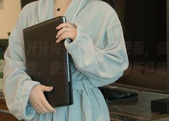 秀人网 – 汁汁内衣套图全新更新，侧面美、背影撩，快来品鉴这一波新鲜感！