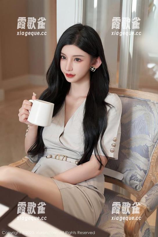 秀人网 - 为了这件白衬衫，白琮瑗的写真集不容错过