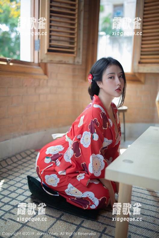 秀人网 - 在哪儿下载糯美子mini的家政女仆制服套图，有种想扫地的冲动！