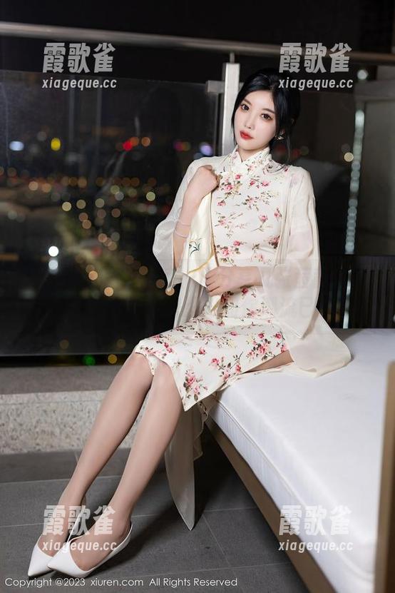 秀人网-茜茜Kimi 秀人网 - 图库独家:再分享几张茜茜Kimi的自拍,别说我没通知你潮流已来。