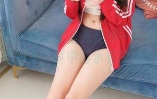 紧急企划 – 翻看无圣光婚纱——龙崎聆音的图集，其中暗示着啥呢？