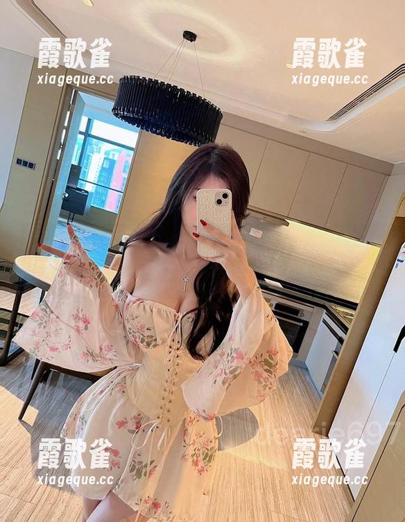 微密圈 - 脸红Dearie的红色绑带图集：每一根绳子都是一段传奇的更新！