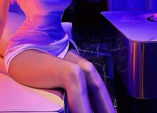 微密圈 – 脸红Dearie的萌萌女仆，更新必看，眼睛不够用了！