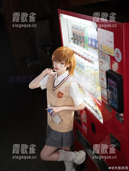 腥味猫罐的新作：厨娘写真集，让人欲罢不能