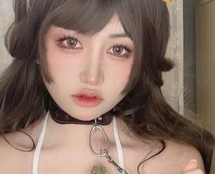 曰：必须看！最新套图更新，芊川一笑MNK把死库水玩得如此精致。