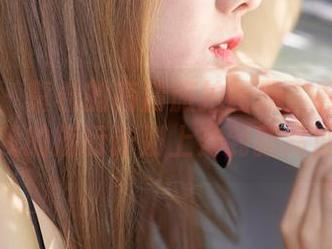 蜜桃社 – 真希的高清旅拍图册：看完这图，我的旅行计划上升到新高度！