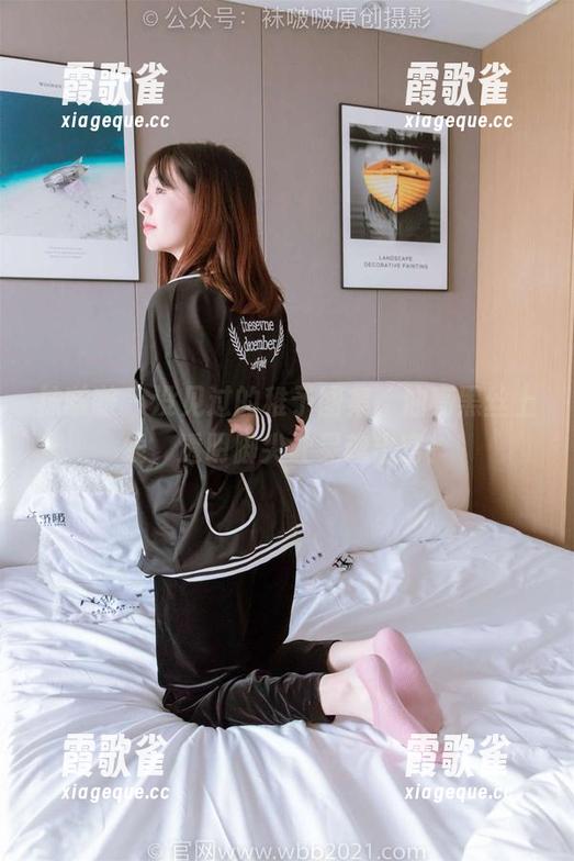 袜啵啵 - 没见过的稚予图集，油亮黑丝上线，透明脚尖让灵魂出窍！