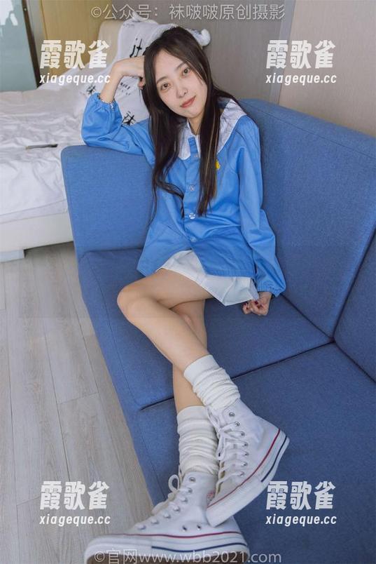 袜啵啵 - 一眼就爱上稚予的OL制服全套，翻看图包时我的心都是在咕咕叫的状态...