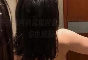 微密圈 – 詹詹的网袜就像网盘里的美梦，随意下载，你也能拥有！