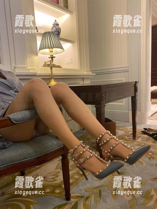 微密圈 - 软妹小九九要是再分享一张原图，我可能会冲动来个说走就走的旅行。
