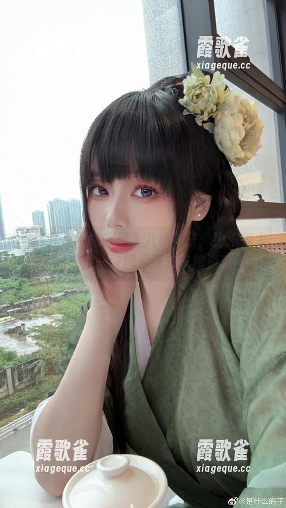 当阿九从不咕咕遇上八重神子：扮演得太像了，随便一张图片都成卡牌游戏了！