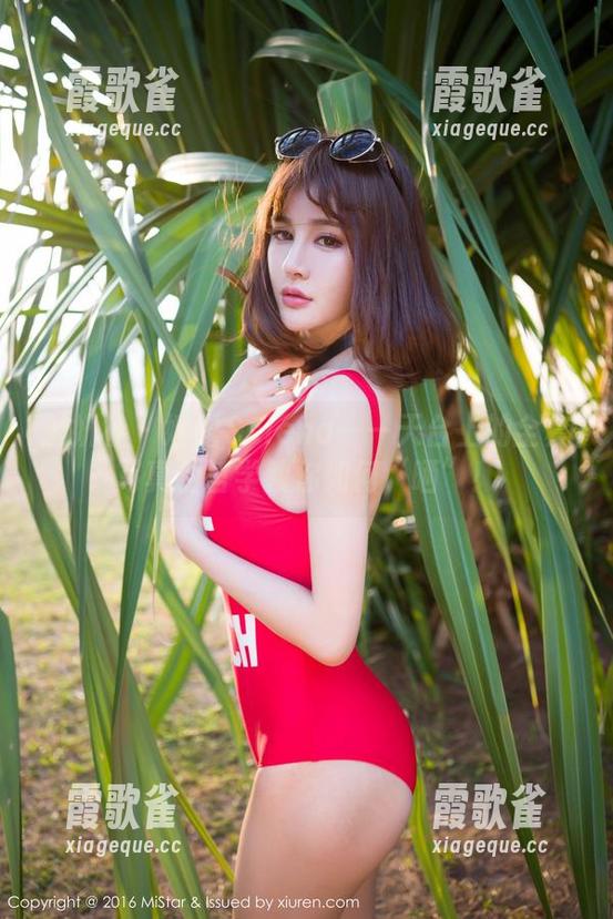魅妍社 - 娜露Selena——天台上的全套写真伪哲学教你如何“晒”！