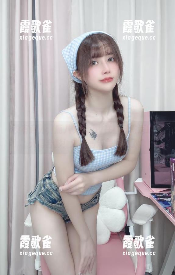 没有意外，鹿八岁baby在星穹铁道跟黑天鹅合影！这波高清美图稳了！